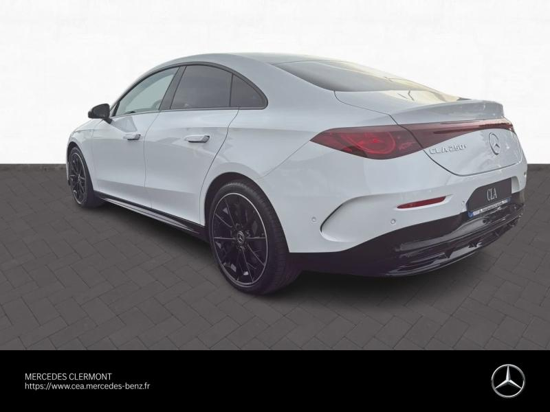 Photo 3 de l’annonce de MERCEDES-BENZ CLA d’occasion à vendre à AUBIÈRE