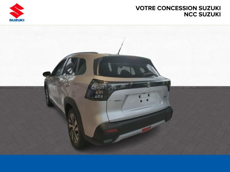 Photo 3 de l’annonce de SUZUKI SX4 S-Cross d’occasion à vendre à BELLERIVE-SUR-ALLIER