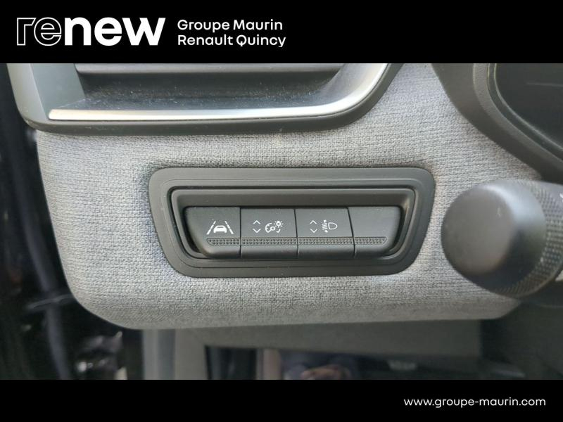 Photo 15 de l’annonce de RENAULT Clio d’occasion à vendre à QUINCY-SOUS-SÉNART