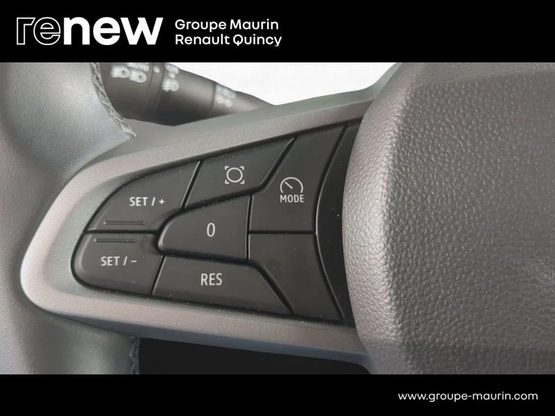 Photo 17 de l’annonce de DACIA Duster d’occasion à vendre à QUINCY-SOUS-SÉNART