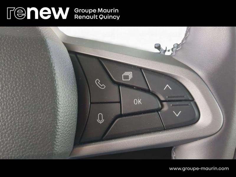 Photo 18 de l’annonce de DACIA Duster d’occasion à vendre à QUINCY-SOUS-SÉNART