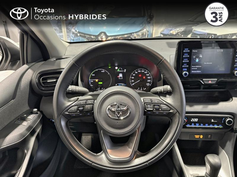 Photo 16 de l’annonce de TOYOTA Yaris d’occasion à vendre à LATTES
