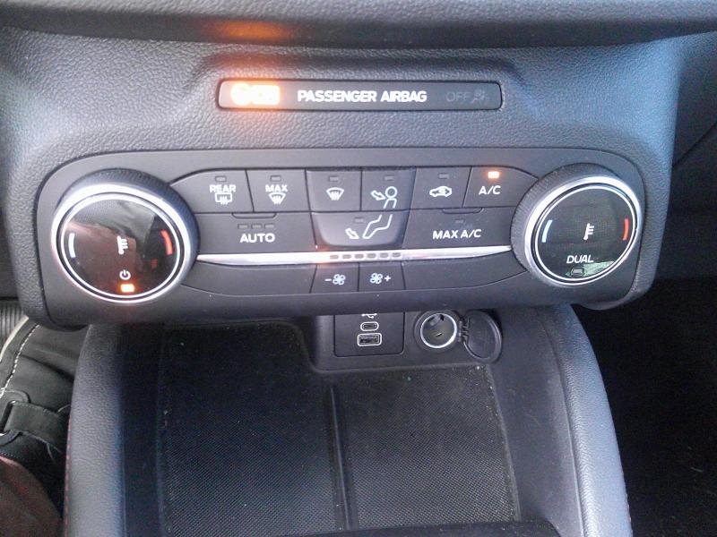 Photo 14 de l’annonce de FORD Kuga d’occasion à vendre à PERPIGNAN