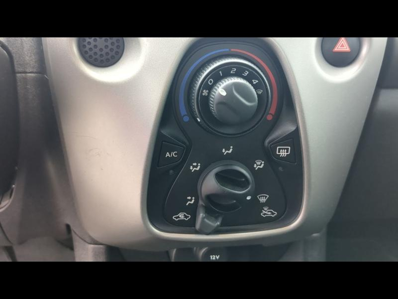 Photo 15 de l’annonce de CITROEN C1 d’occasion à vendre à CHAMBERY