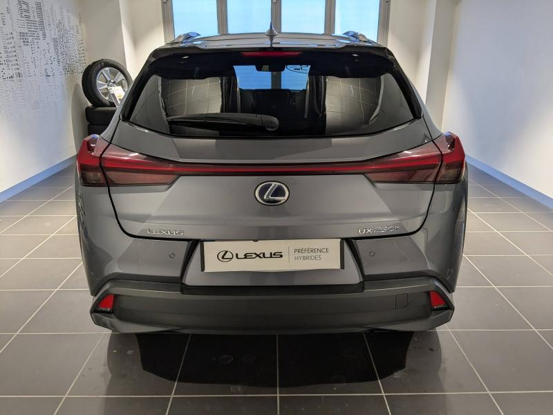 Photo 14 de l’annonce de LEXUS UX d’occasion à vendre à AUBIÈRE