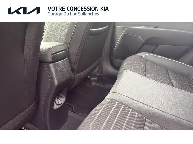Photo 7 de l’annonce de KIA Stonic d’occasion à vendre à SALLANCHES