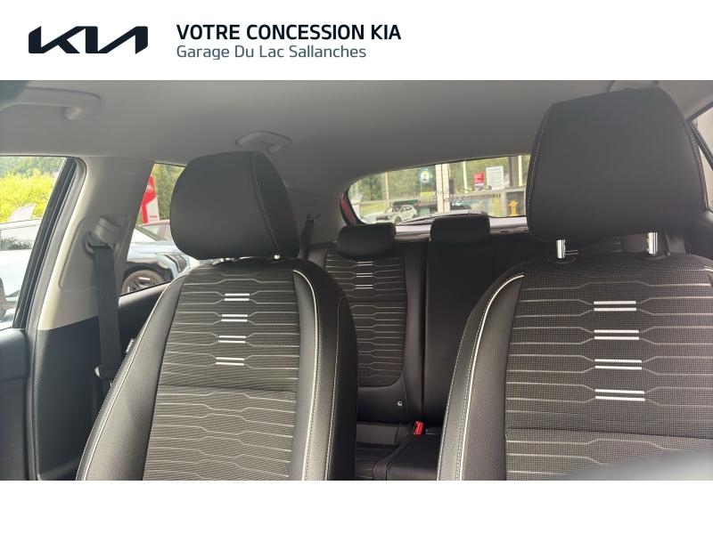 Photo 16 de l’annonce de KIA Stonic d’occasion à vendre à SALLANCHES