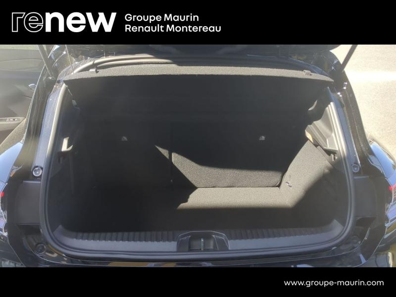 Photo 13 de l’annonce de RENAULT Clio d’occasion à vendre à VARENNES SUR SEINE