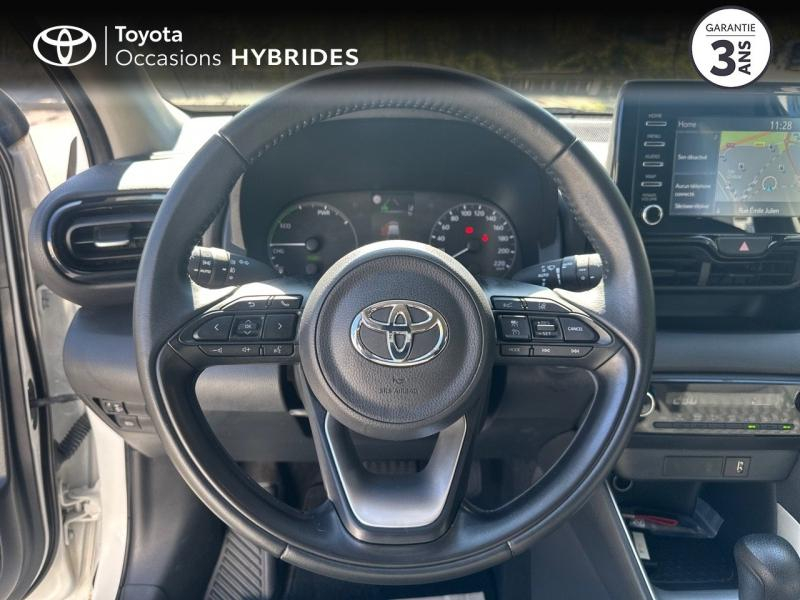 Photo 13 de l’annonce de TOYOTA Yaris d’occasion à vendre à LATTES