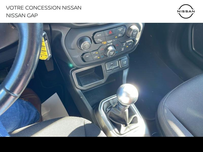 Photo 12 de l’annonce de JEEP Renegade d’occasion à vendre à GAP