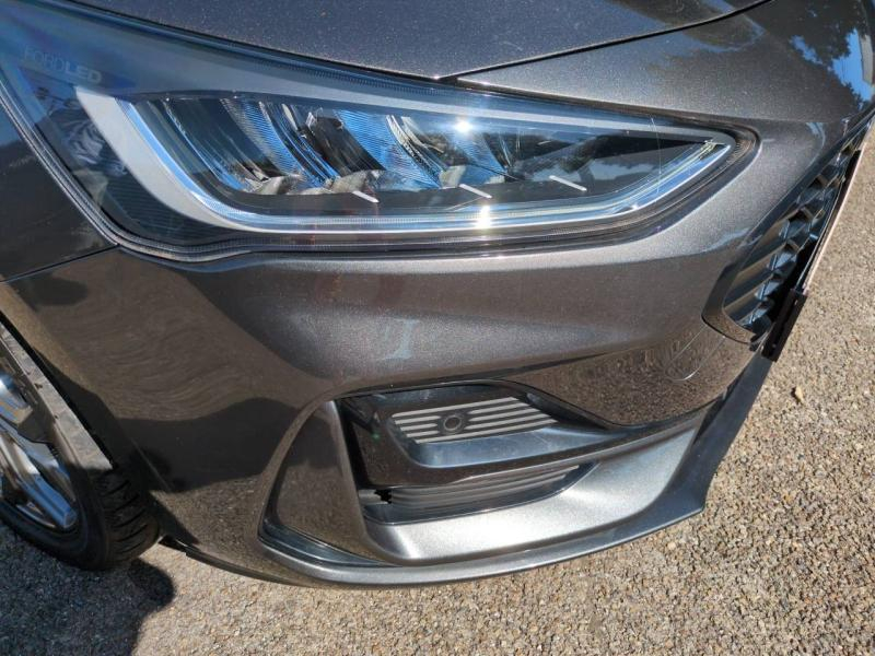 Photo 19 de l’annonce de FORD Focus d’occasion à vendre à NÎMES