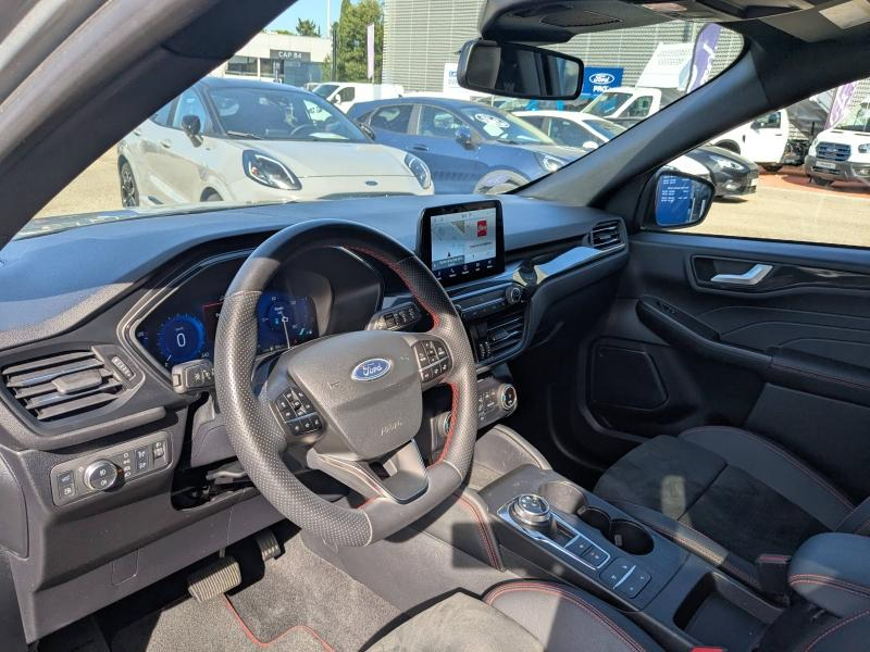 Photo 8 de l’annonce de FORD Kuga d’occasion à vendre à AVIGNON