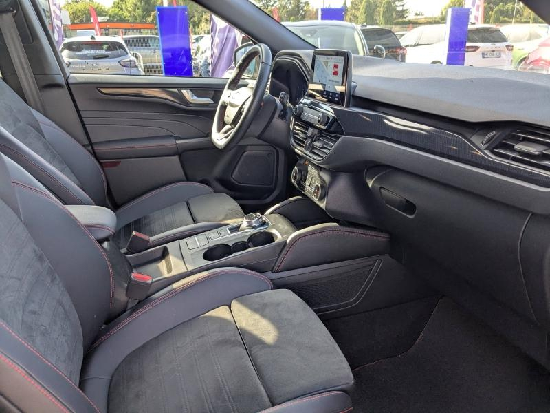 Photo 11 de l’annonce de FORD Kuga d’occasion à vendre à AVIGNON