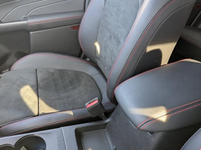 Photo 18 de l’annonce de FORD Kuga d’occasion à vendre à AVIGNON