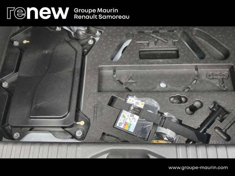 Photo 10 de l’annonce de RENAULT Clio d’occasion à vendre à SAMOREAU