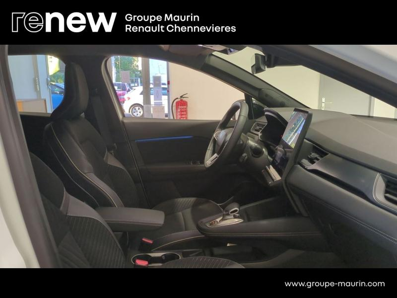 Photo 16 de l’annonce de RENAULT  d’occasion à vendre à CHENNEVIÈRES-SUR-MARNE