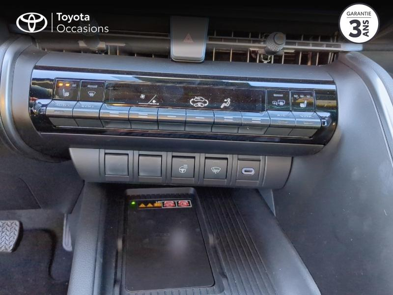 Photo 17 de l’annonce de TOYOTA C-HR d’occasion à vendre à AUBIÈRE