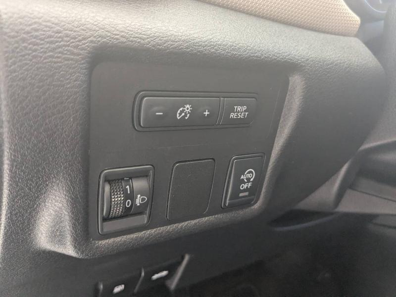 Photo 16 de l’annonce de NISSAN Micra d’occasion à vendre à PAYS DE GEX