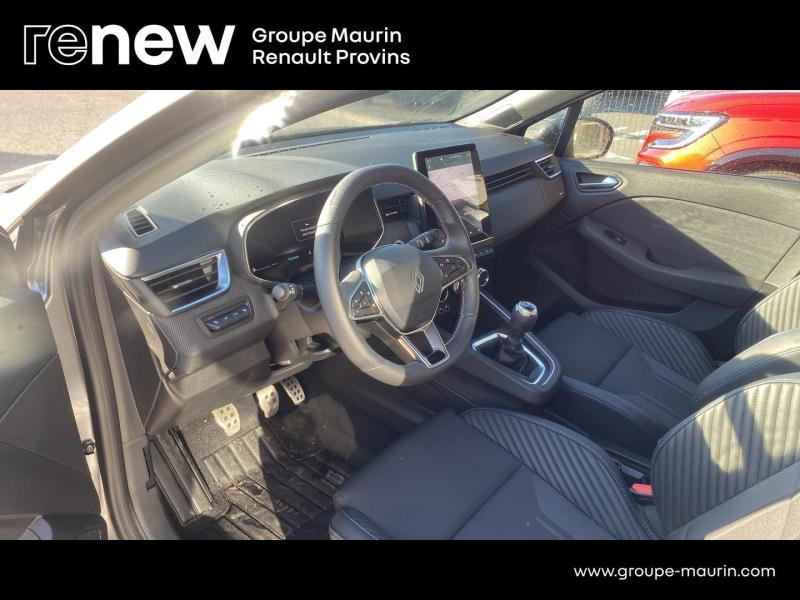Photo 13 de l’annonce de RENAULT Clio d’occasion à vendre à PROVINS