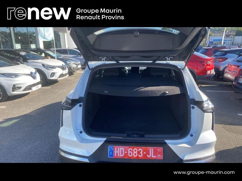 Photo 9 de l’annonce de RENAULT  d’occasion à vendre à PROVINS