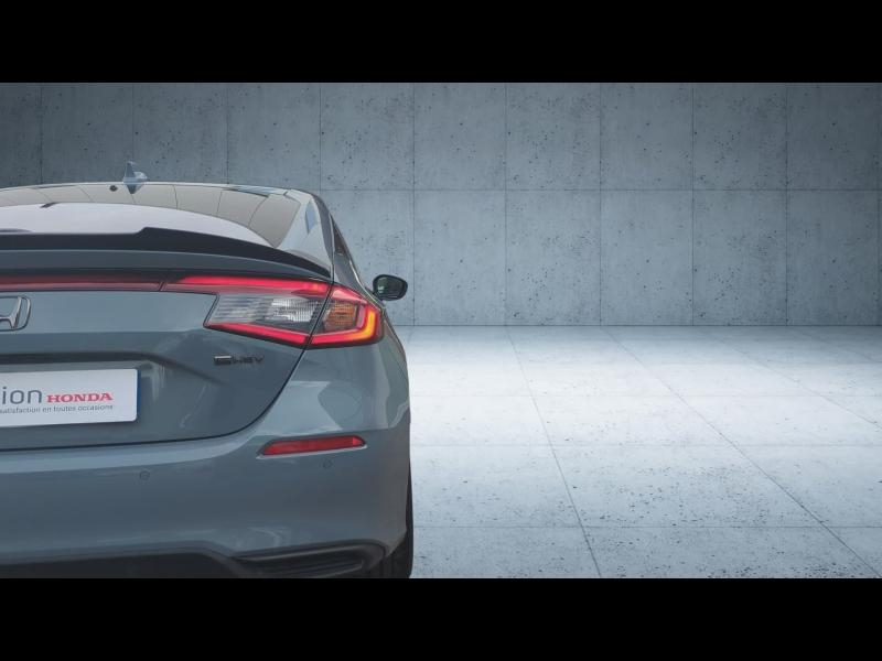 Photo 13 de l’annonce de HONDA Civic d’occasion à vendre à SPÉCIALISTE