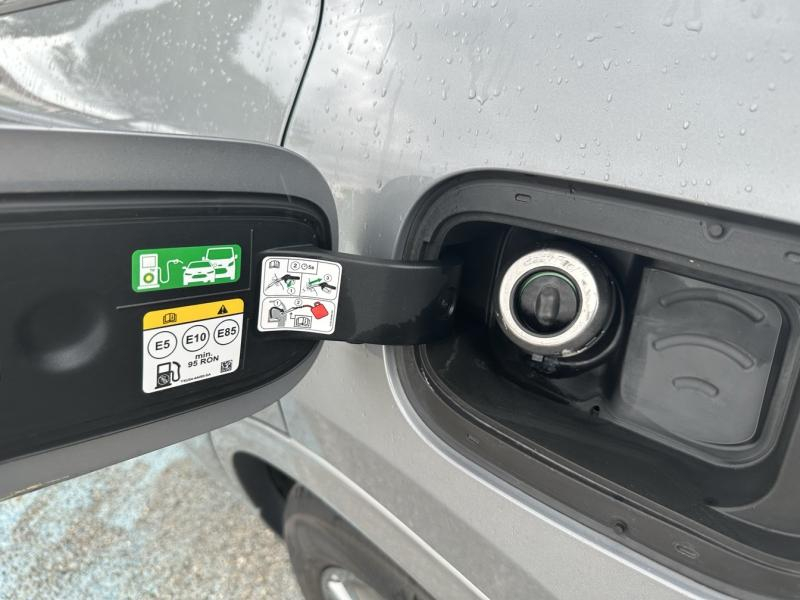 Photo 10 de l’annonce de FORD Kuga d’occasion à vendre à ORANGE