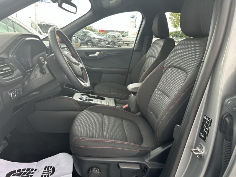 Photo 14 de l’annonce de FORD Kuga d’occasion à vendre à ORANGE