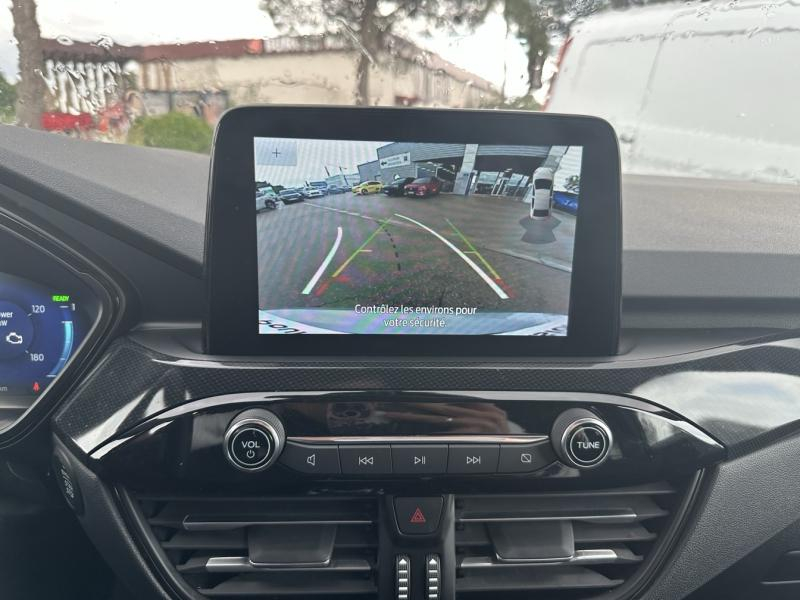 Photo 20 de l’annonce de FORD Kuga d’occasion à vendre à ORANGE