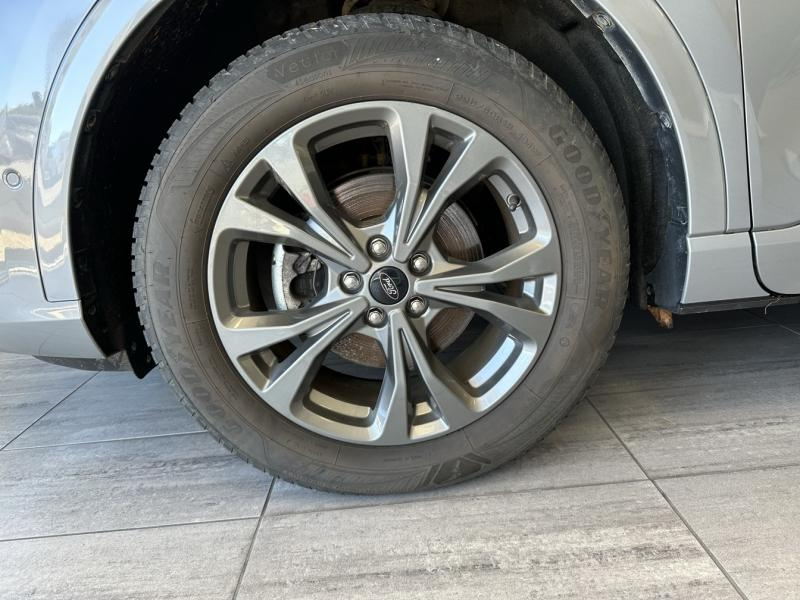 Photo 6 de l’annonce de FORD Kuga d’occasion à vendre à ORANGE