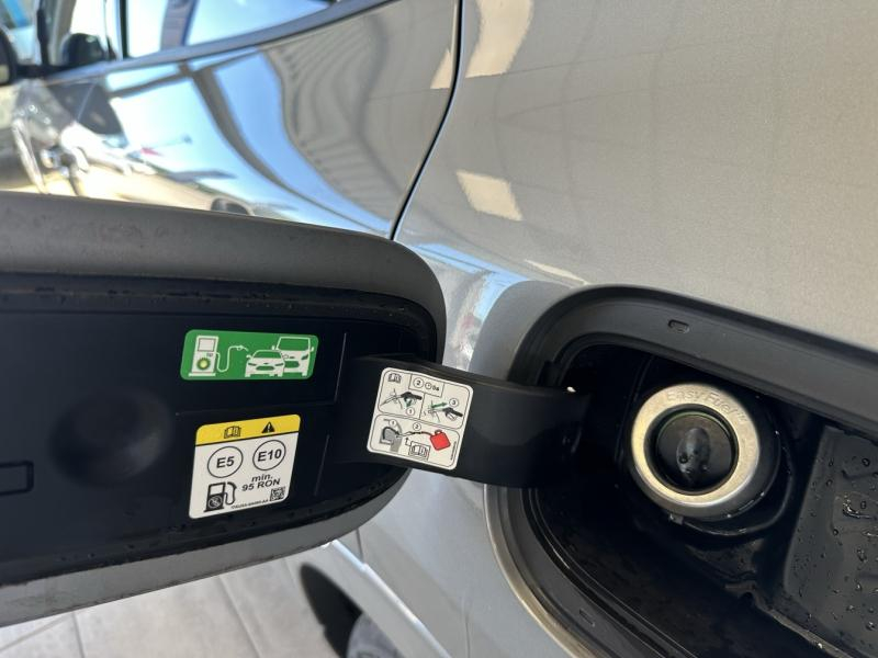 Photo 9 de l’annonce de FORD Kuga d’occasion à vendre à ORANGE