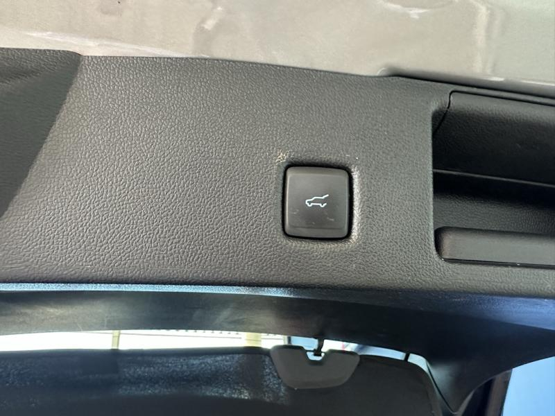 Photo 11 de l’annonce de FORD Kuga d’occasion à vendre à ORANGE