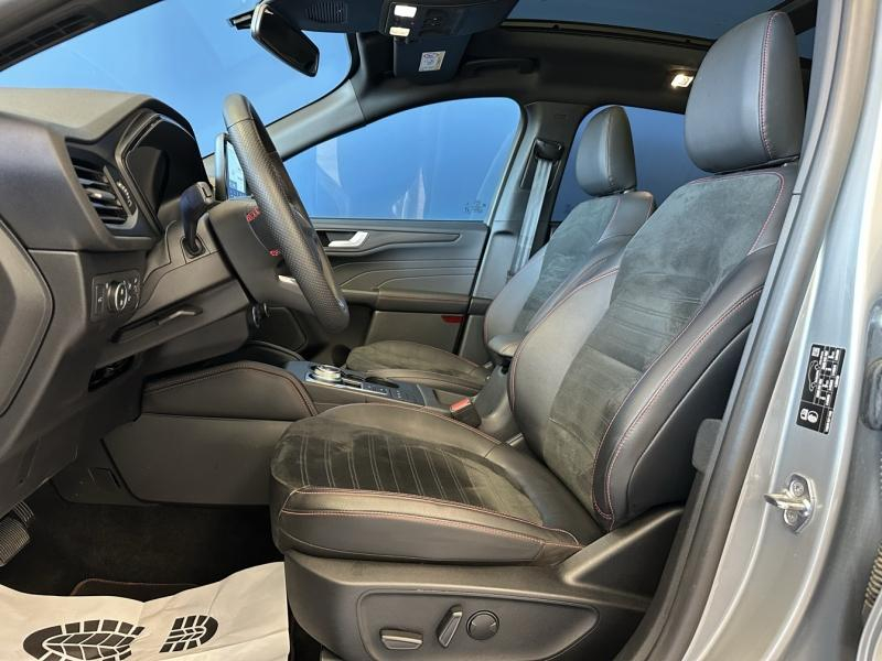 Photo 18 de l’annonce de FORD Kuga d’occasion à vendre à ORANGE