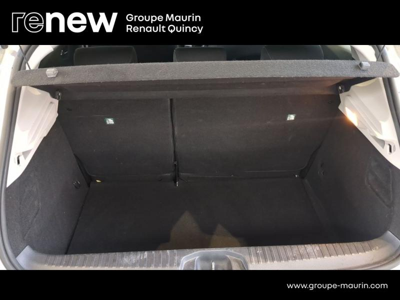 Photo 9 de l’annonce de RENAULT Clio d’occasion à vendre à QUINCY-SOUS-SÉNART