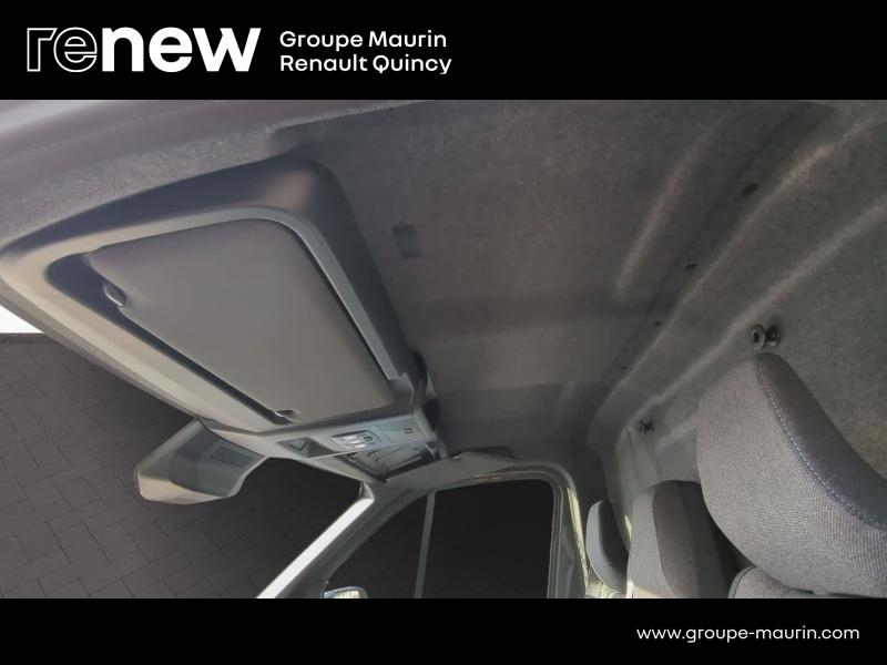 Photo 10 de l’annonce de RENAULT Master Fg VUL d’occasion à vendre à QUINCY-SOUS-SÉNART