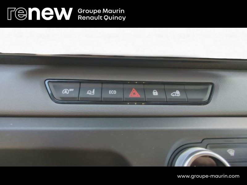 Photo 13 de l’annonce de RENAULT Master Fg VUL d’occasion à vendre à QUINCY-SOUS-SÉNART