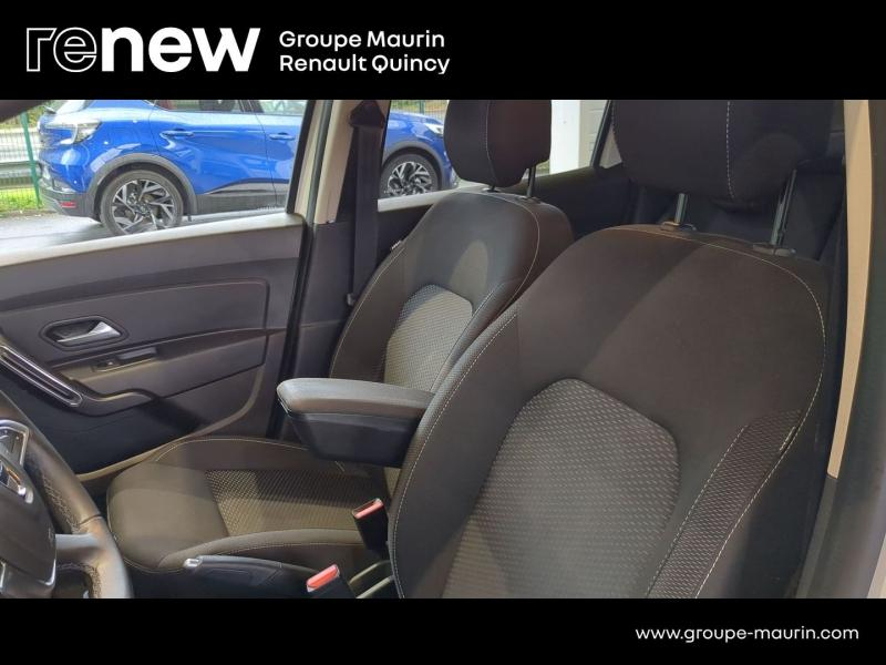 Photo 10 de l’annonce de DACIA Duster d’occasion à vendre à QUINCY-SOUS-SÉNART
