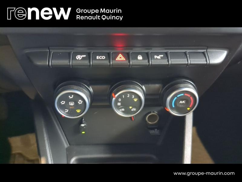 Photo 18 de l’annonce de DACIA Duster d’occasion à vendre à QUINCY-SOUS-SÉNART