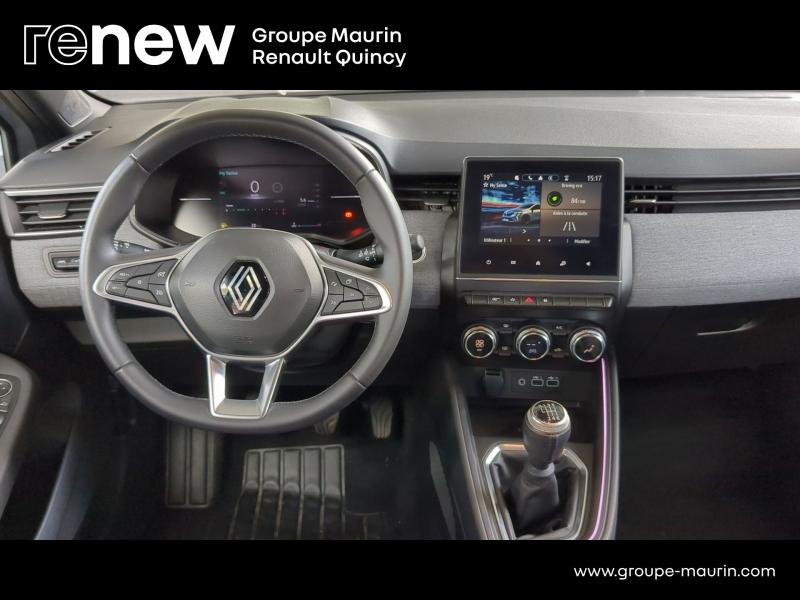 Photo 7 de l’annonce de RENAULT Clio d’occasion à vendre à QUINCY-SOUS-SÉNART