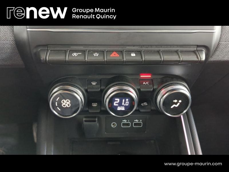 Photo 20 de l’annonce de RENAULT Clio d’occasion à vendre à QUINCY-SOUS-SÉNART