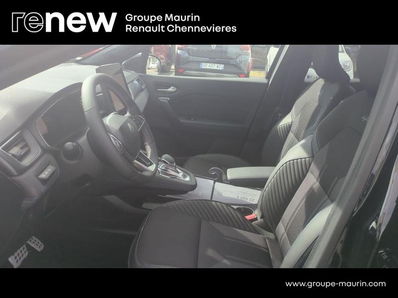 Photo 10 de l’annonce de RENAULT  d’occasion à vendre à CHENNEVIÈRES-SUR-MARNE