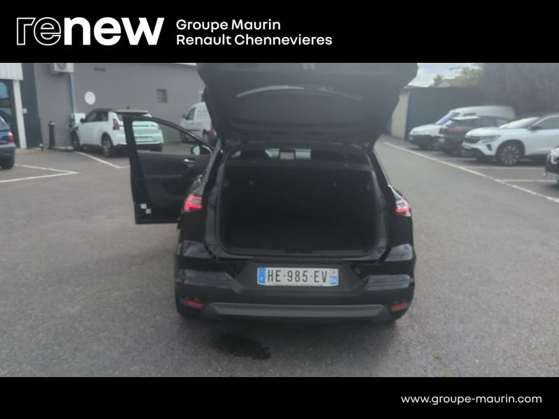 Photo 13 de l’annonce de RENAULT  d’occasion à vendre à CHENNEVIÈRES-SUR-MARNE