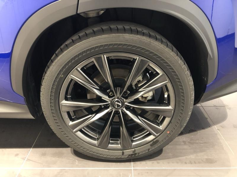 Photo 8 de l’annonce de LEXUS NX d’occasion à vendre à LATTES