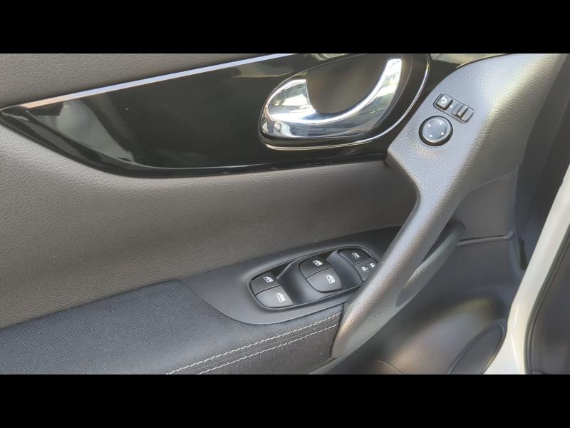 Photo 10 de l’annonce de NISSAN Qashqai d’occasion à vendre à MANOSQUE