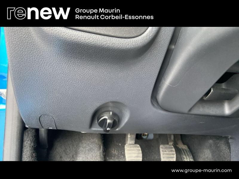 Photo 13 de l’annonce de DACIA Sandero d’occasion à vendre à CORBEIL-ESSONNES