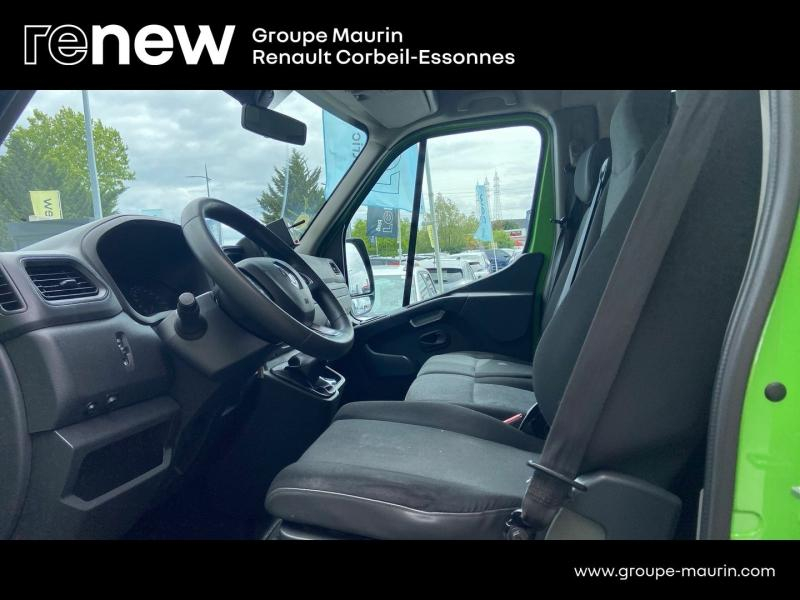 Photo 11 de l’annonce de RENAULT Master CCb VUL d’occasion à vendre à CORBEIL-ESSONNES