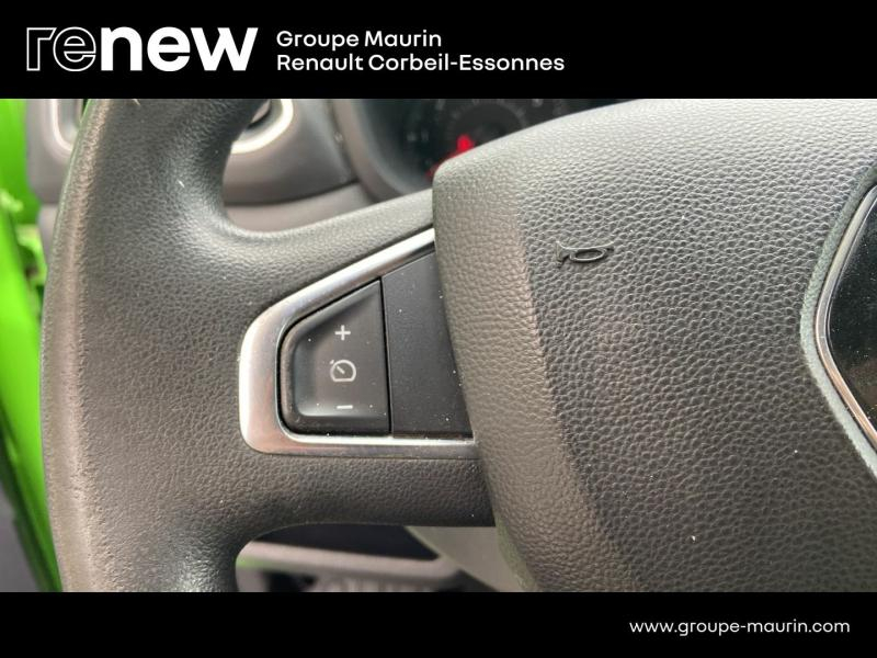 Photo 15 de l’annonce de RENAULT Master CCb VUL d’occasion à vendre à CORBEIL-ESSONNES