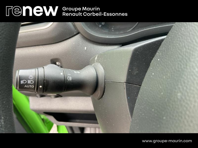 Photo 18 de l’annonce de RENAULT Master CCb VUL d’occasion à vendre à CORBEIL-ESSONNES