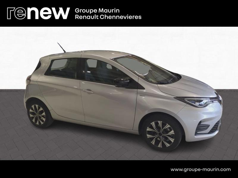Photo 5 de l’annonce de RENAULT Zoe d’occasion à vendre à CHENNEVIÈRES-SUR-MARNE