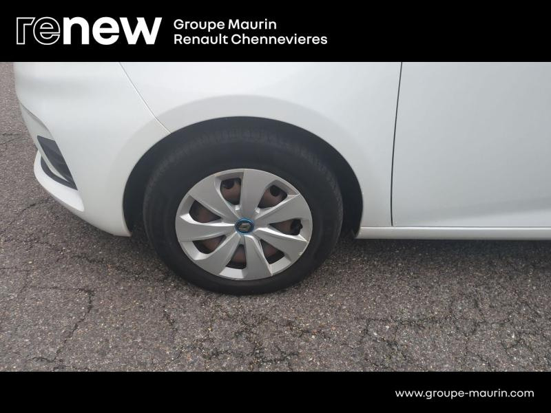 Photo 14 de l’annonce de RENAULT Zoe d’occasion à vendre à CHENNEVIÈRES-SUR-MARNE