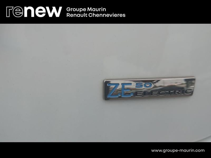 Photo 20 de l’annonce de RENAULT Zoe d’occasion à vendre à CHENNEVIÈRES-SUR-MARNE
